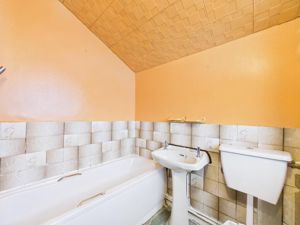 Photo 8- click for photo gallery